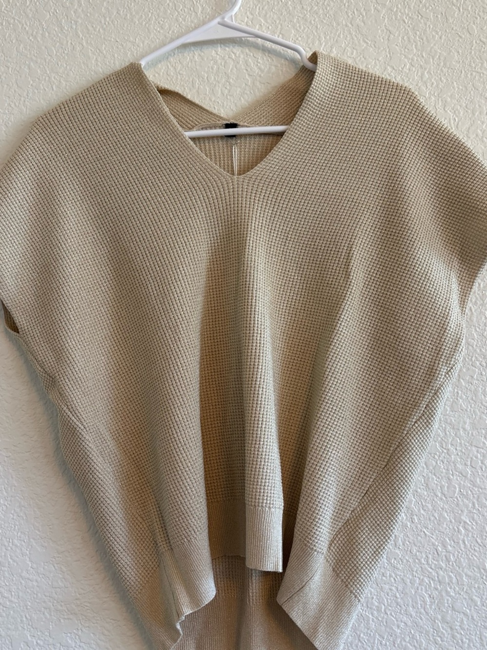 V-Neck Waffle Knit Women’s Sweater Vest in Beige with Sparkles
